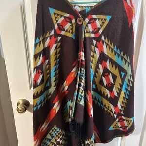 Ladies tribal style cape